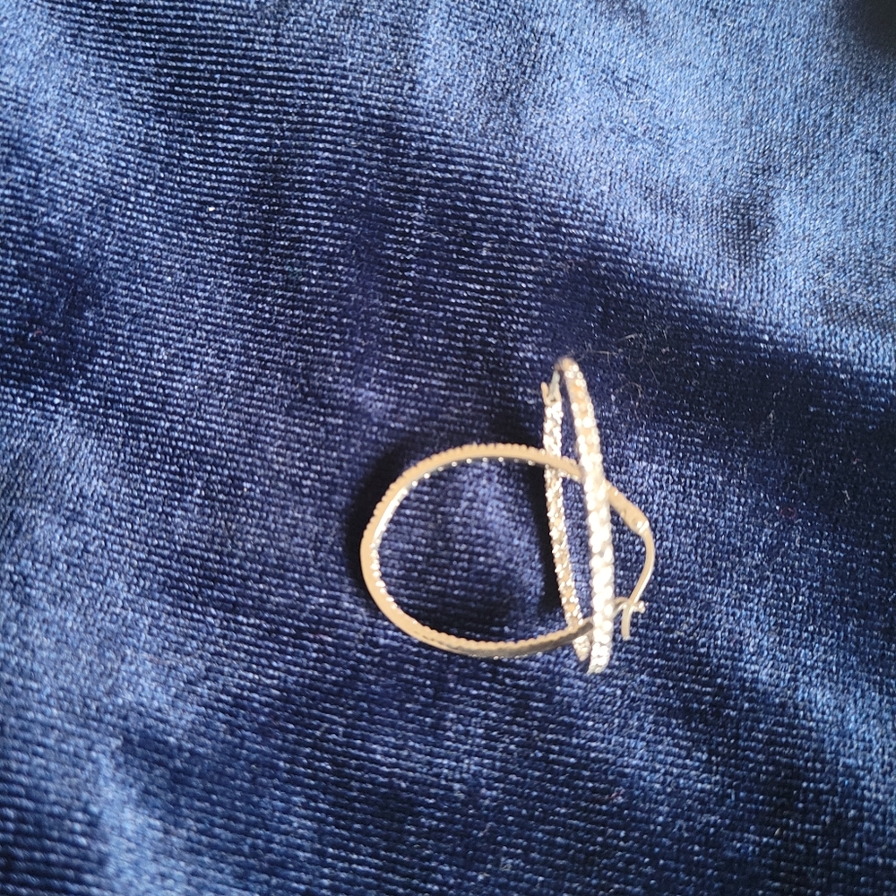 Sparkly Earring Bundle - image 4